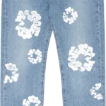 The Cotton Wreath Jean Light Wash