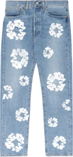 The Cotton Wreath Jean Light Wash